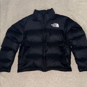 THE NORTH FACE | WOMEN’S 700 BLACK PUFFER JACKET HOODED
